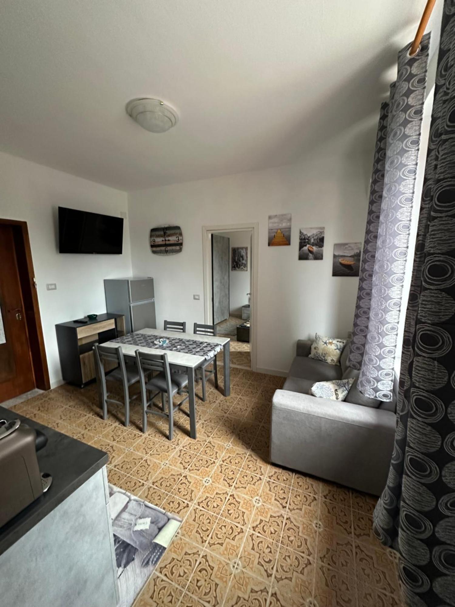 Casa Bettina La Maddalena Daire La Maddalena  Dış mekan fotoğraf